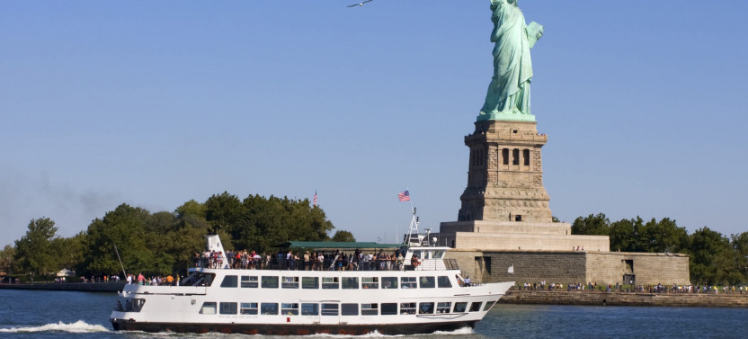 Expert-led Statue Of Liberty And Ellis Island Tour