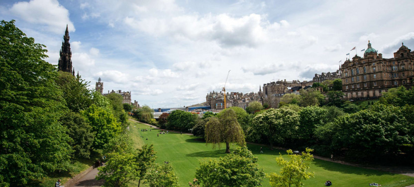 Expert-led Edinburgh In A Day Tour With The National Museum Of Scotland
