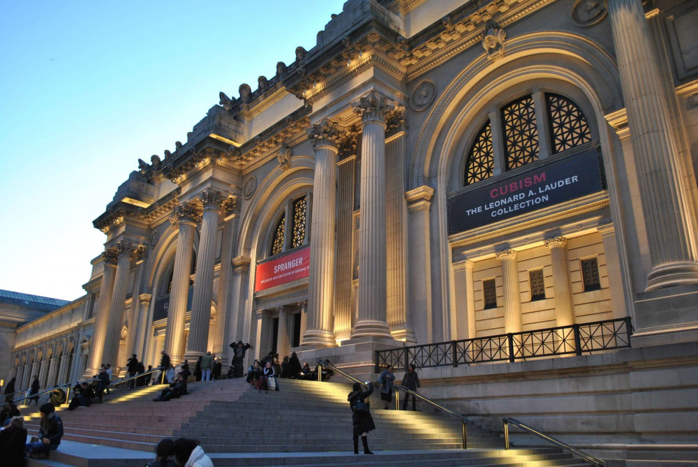 Expert-led Met Museum Night Tour With Skip-the-line Tickets