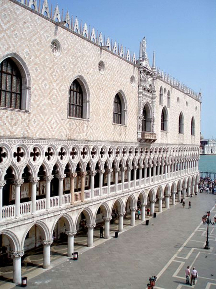 Expert-led Doge’s Palace Tour For Kids