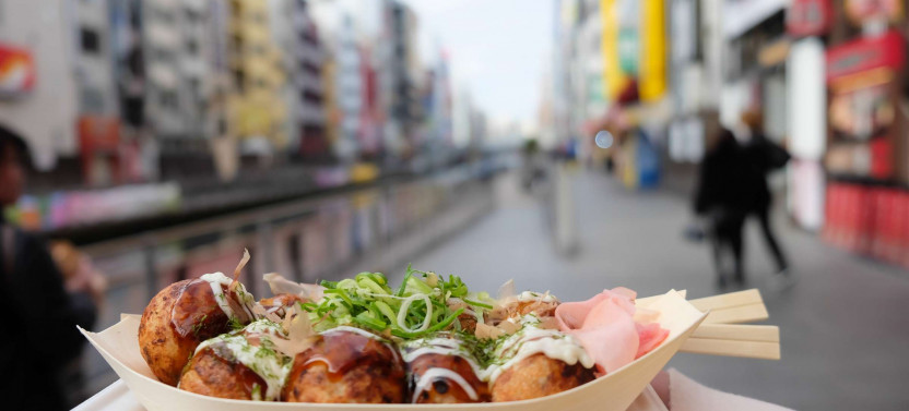 Expert-led Osaka Food Tour With Kuromon Market