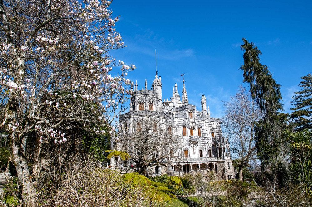 Expert-led Sintra Day Trip From Lisbon