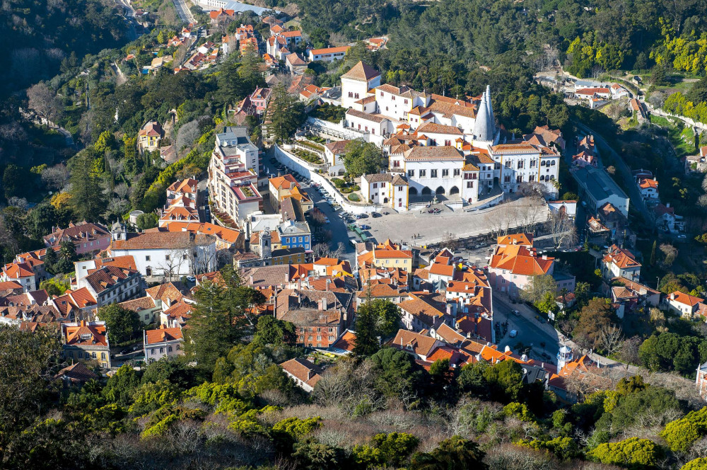 Expert-led Full-day Sintra, Cascais, And Cabo Da Roca Day Trip From Lisbon