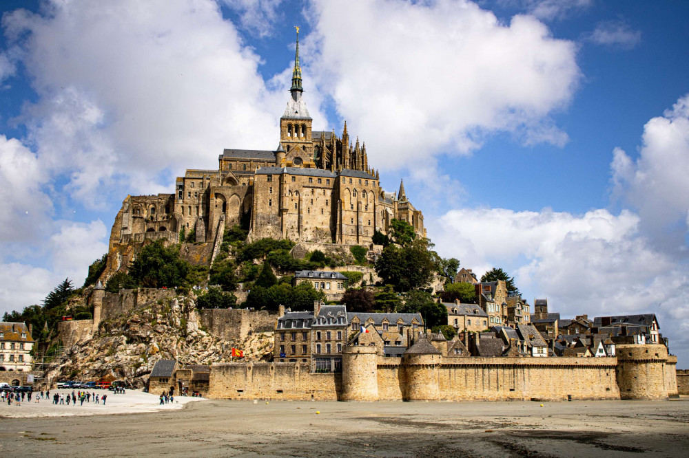 Expert-led Full-day Mont Saint-michel Day Trip From Bayeux