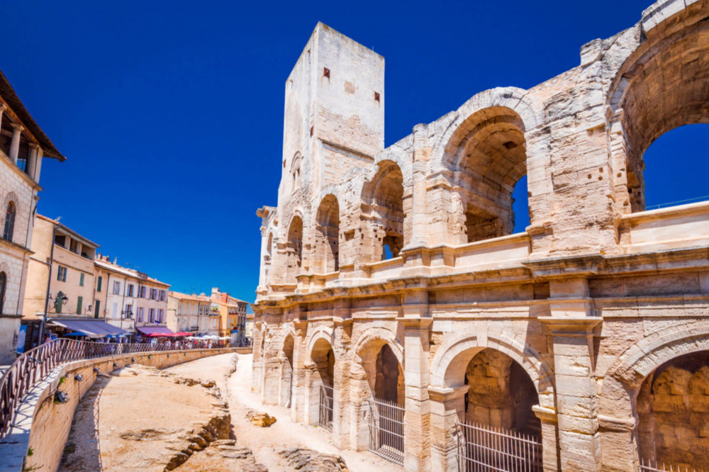 Expert-led Introduction To Arles Tour - Roman Ruins & Van Gogh Highlights