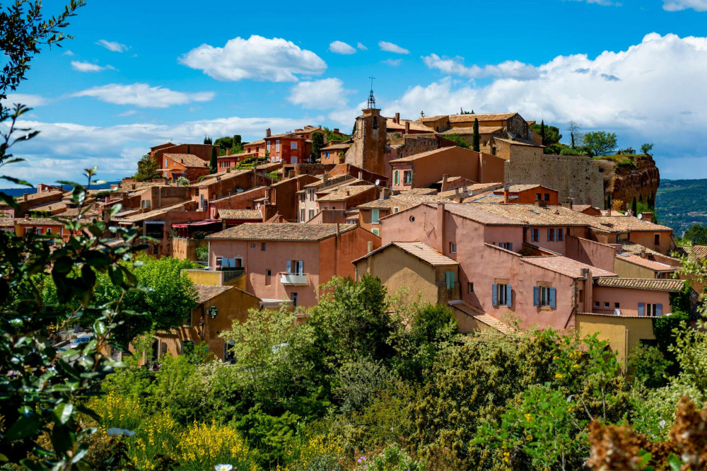 Expert-led Half-day Provence Villages Tour From Marseille Or Aix