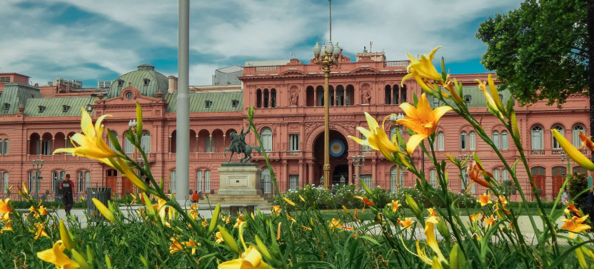 Expert-led Buenos Aires In A Day Tour With Car Service