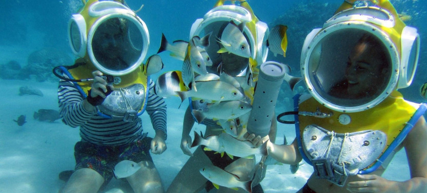 Walking Under The Sea: Aquablue Moorea Diving Helmet