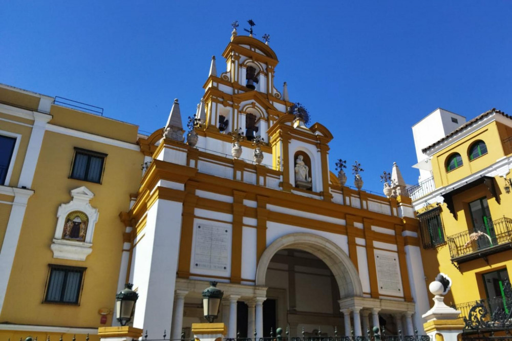 Seville Heritage Tour: Las Setas, la Macarena y Dueñas (in Spanish)