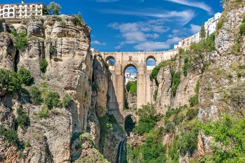 2-Days Trip to Ronda and White Villages from Seville