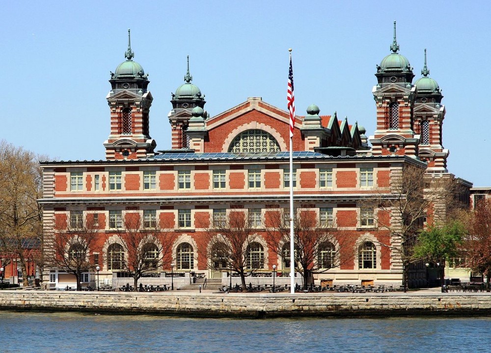 Ellis Island Sights & Attractions - Project Expedition