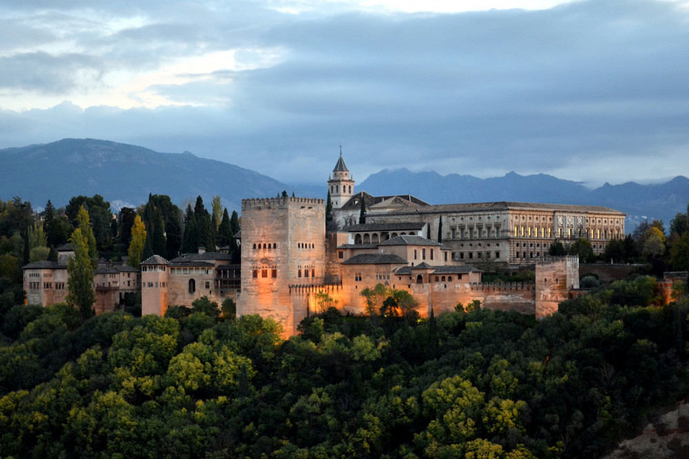 Private Day Trip to Ronda and Granada from Seville