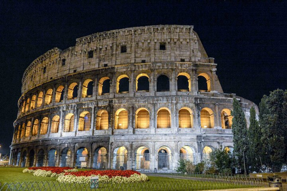 Rome Evening Tour with Private Driver and guide with Dinner