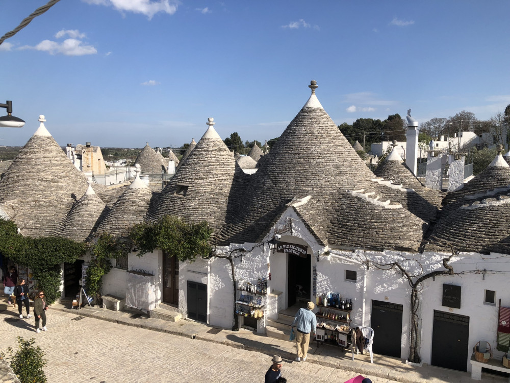 Private Bari and South Puglia Top Towns VIP Tour + Lunch