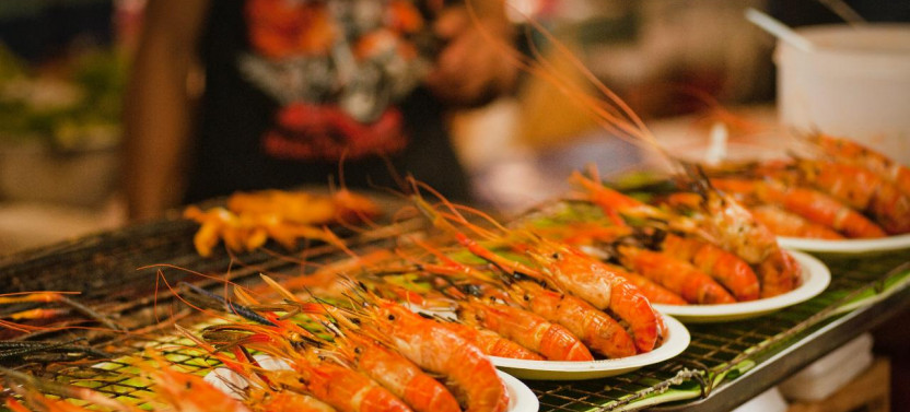 Phuket Sunset and Sea Gypsies Fish Market Shared Tour