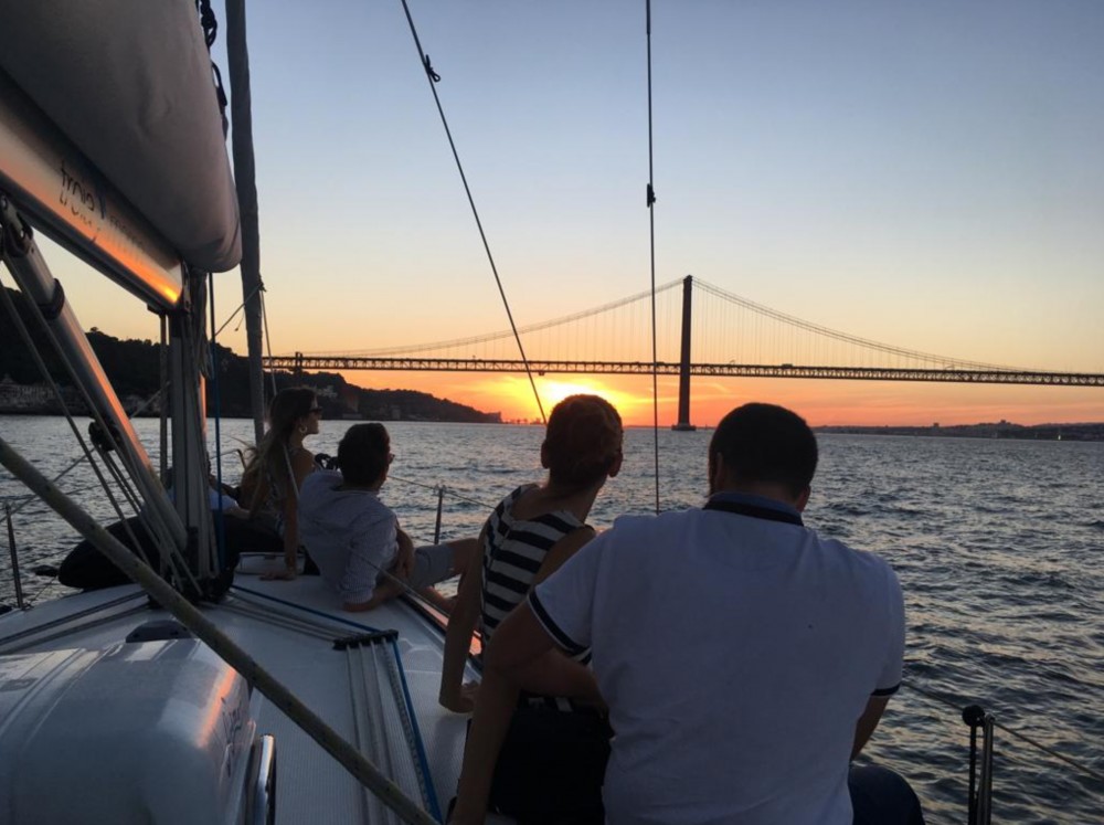 Private Sunset Sailing Cruise