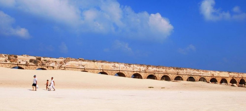 Caesarea, Acre And Golan Heights 2 Day Tour From Tel Aviv