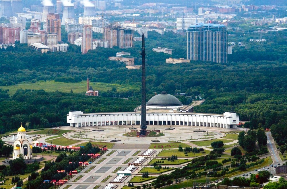 самый длинный эскалатор в москве парк победы