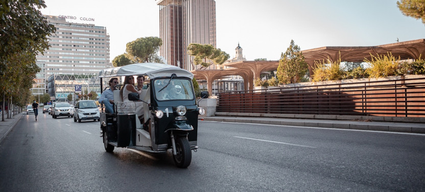 Madrid Expert Tour in Private Eco Tuk Tuk