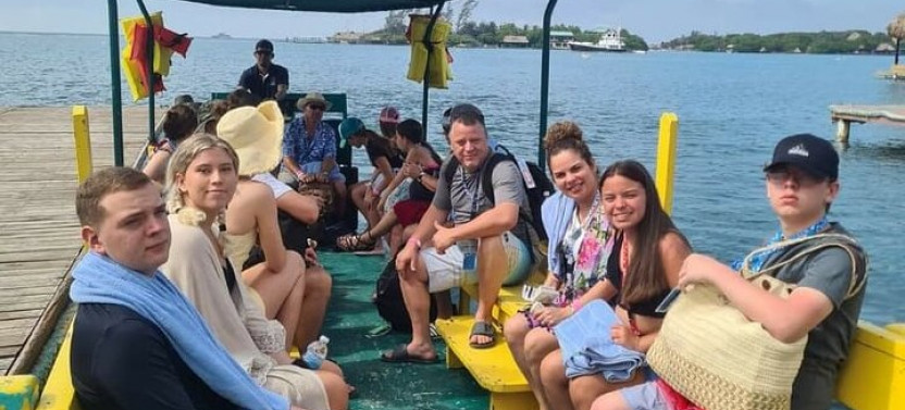 Roatan Mangrove Tour, Food Tasting and Snorkeling
