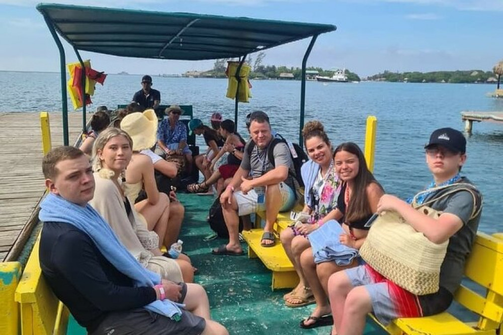 Roatan Mangrove Tour, Food Tasting and Snorkeling