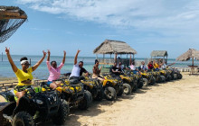 Roatan Henry tour10