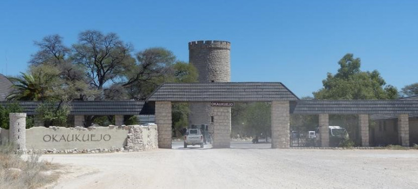 6 Day Sossusvlei, Swakopmund and Etosha National Park Tour with Lodging
