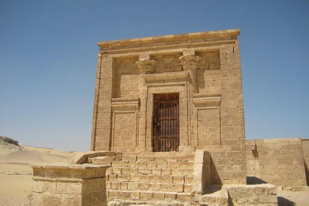 Hidden Tombs of Tal Al Amarna Private Day Tour