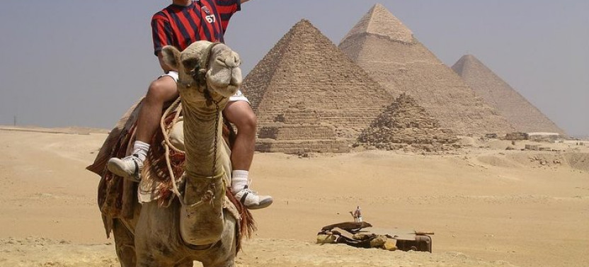 Sunrise or Sunset Camel & Horse Ride at the Pyramids of Giza