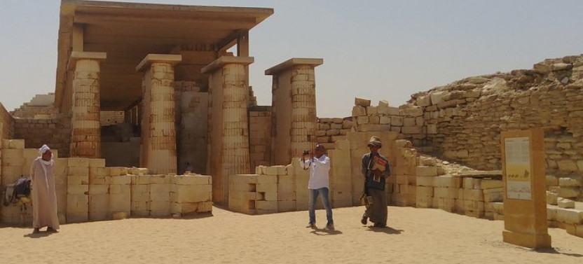 Private Giza Pyramids & Saqqara Day Tour