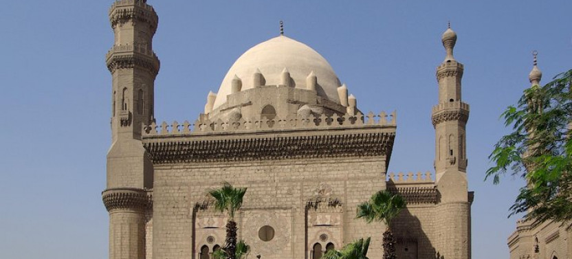 Islamic Cairo Private Tour: Amr Ibn Al-Aas, Sultan Hassa & El Refaa Mosques