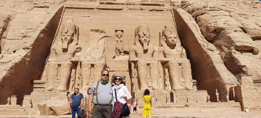 Full 9-Days package: Cairo-Luxor-Aswan-Abu Simbel with tour guide & flights