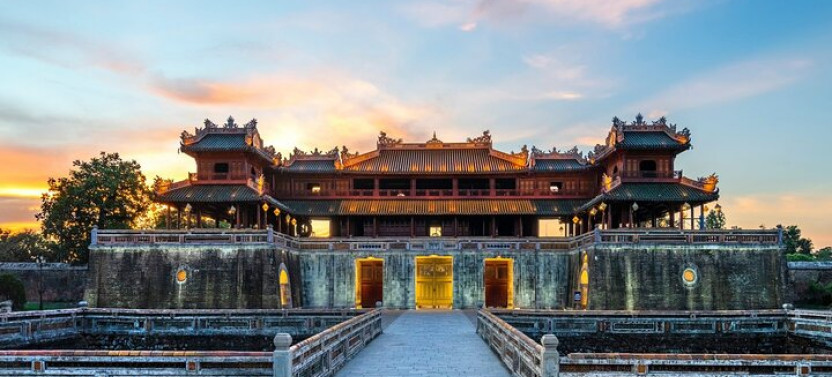 A Full-Day Hue Citadel Tour from Danang