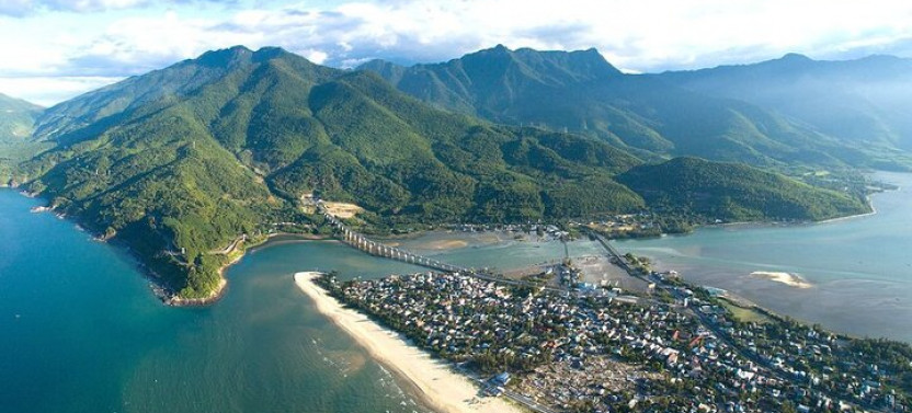 A Full-Day Hue Citadel Tour from Danang