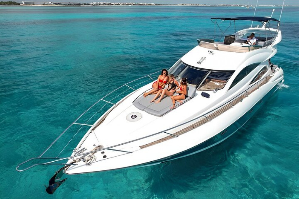 From Da Nang: 4 Hours Son Tra Peninsula Luxury Yacht Rental