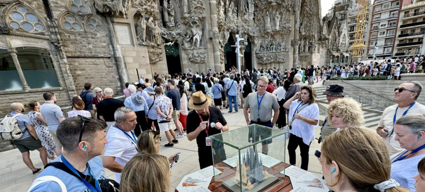 Small Group Walking Tour: Sagrada Familia, Casa Mila & Cava Tasting, photo 2 of 9