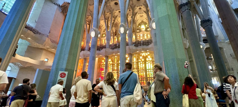Small Group Walking Tour: Sagrada Familia, Casa Mila & Cava Tasting, photo 3 of 9