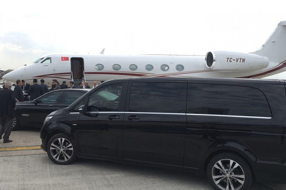 Airport Transfers from Brussels to Zaventem Brussels Airport by Luxury Car