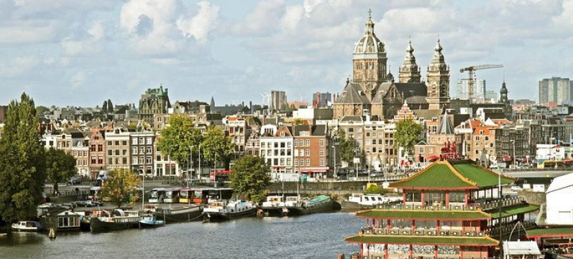 Private Transfer from Brussels to Amsterdam By Luxury Car