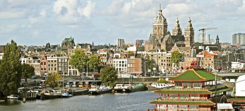 Private Traditional Holland and Amsterdam City Tour from Brussels Full day