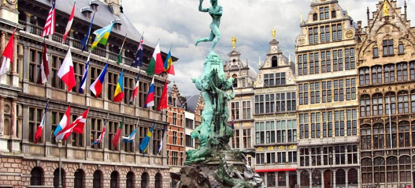 Private Departure Transfer from Antwerp to Brussels By Luxury Car