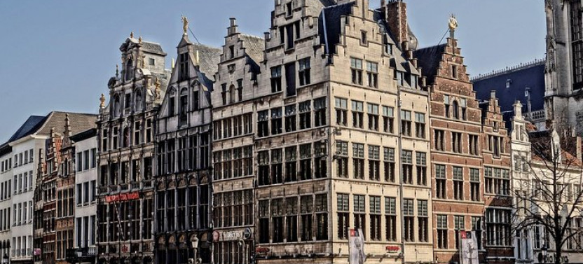 Private Departure Transfer from Antwerp to Brussels By Luxury Car