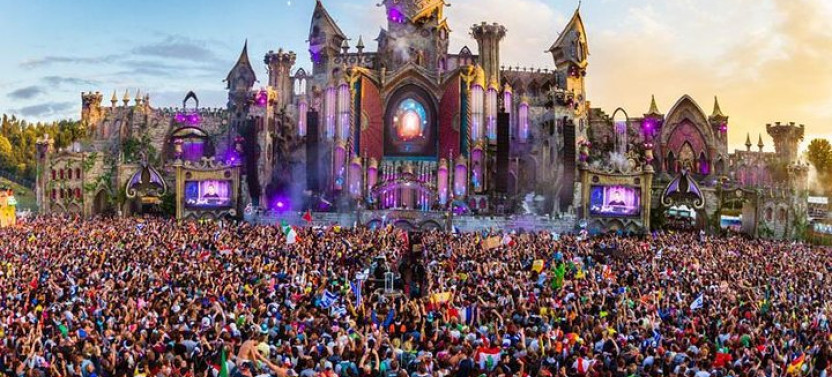Private Transfer from Brussels to Tomorrowland Dreamville by Luxury Car