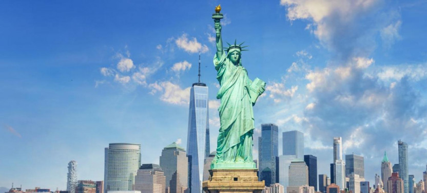 Statue of Liberty & Ellis Island Guided Experience