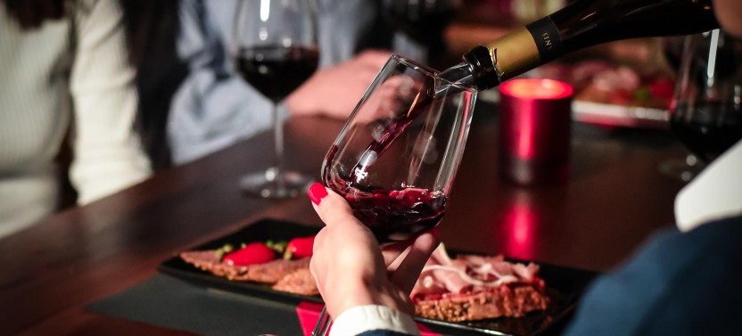Best Seller: Semi-Private Athens Night Food Tour & Wine Tasting