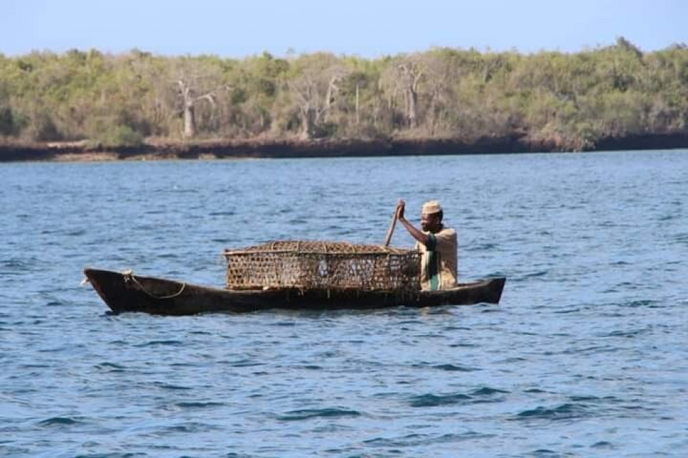 Full Day Tour Robinson Island Marafa Hells Kitchen from Malindi