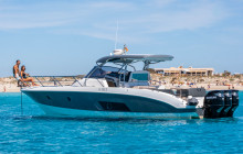 ES VEDRA CHARTER SL1