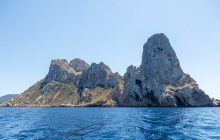 ES VEDRA CHARTER SL13