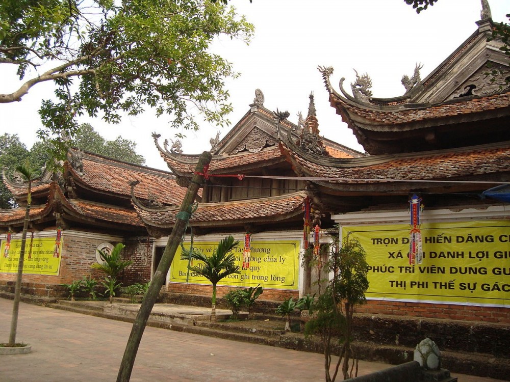 Tay Phuong Pagoda