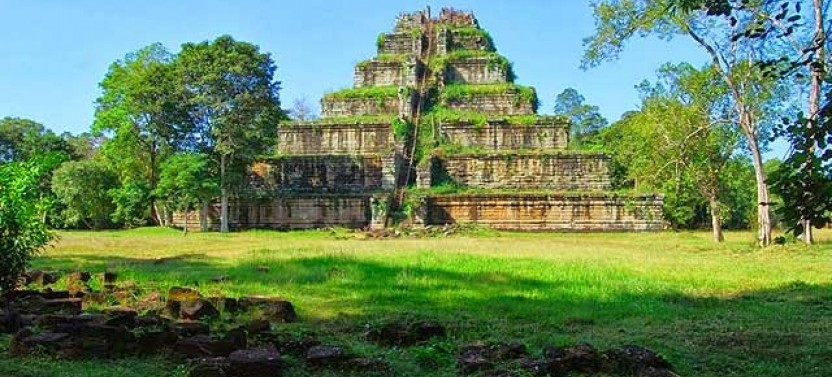 Small Group Beng Melea and Koh Ker Temple